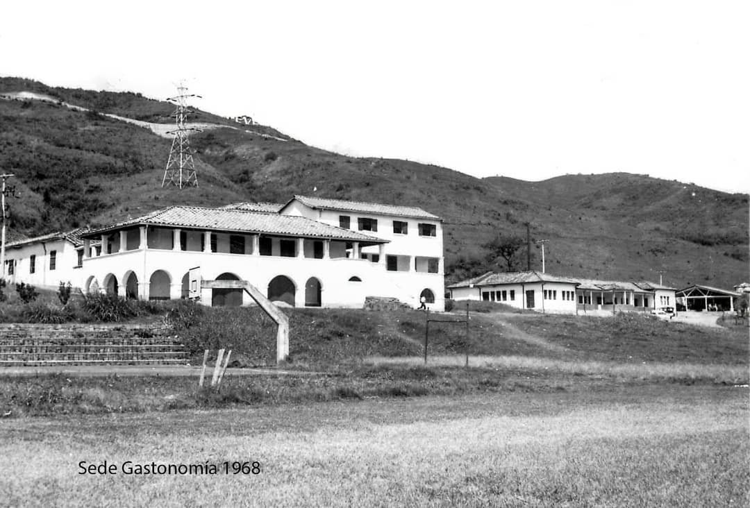 Universidad Nacional original